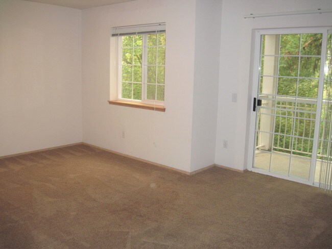 Photo - Canterbury Court Apartments