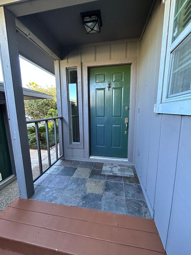 Photo - 1005 11th Ct Unit 1005 W 11th Ct