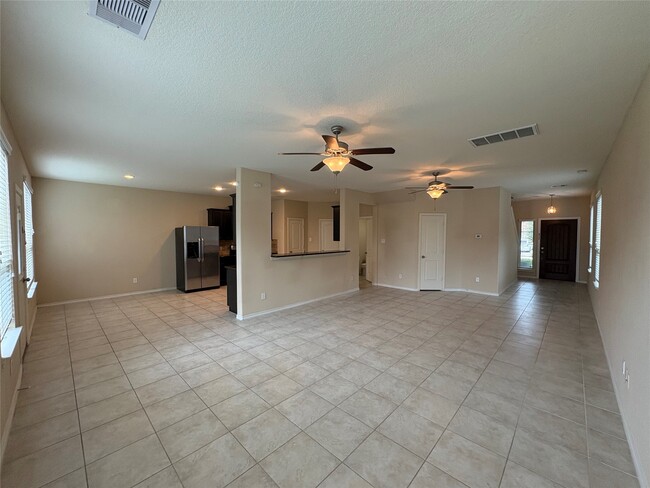 Photo - 1410 Spencer Glen Ln