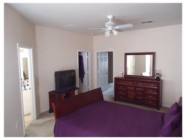 Photo - nice townhouse in New Tampa