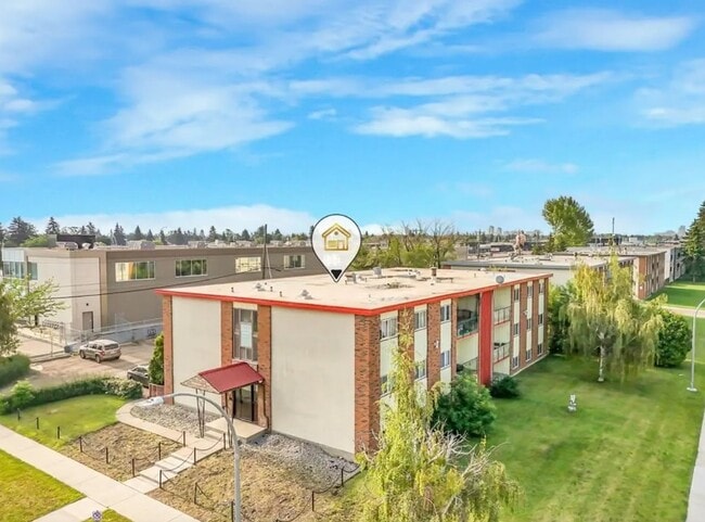 Building Photo - 9725-9130 130 Ave NW Unit 2