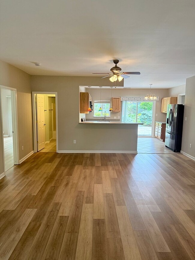 Photo - 741 Oswego Rd