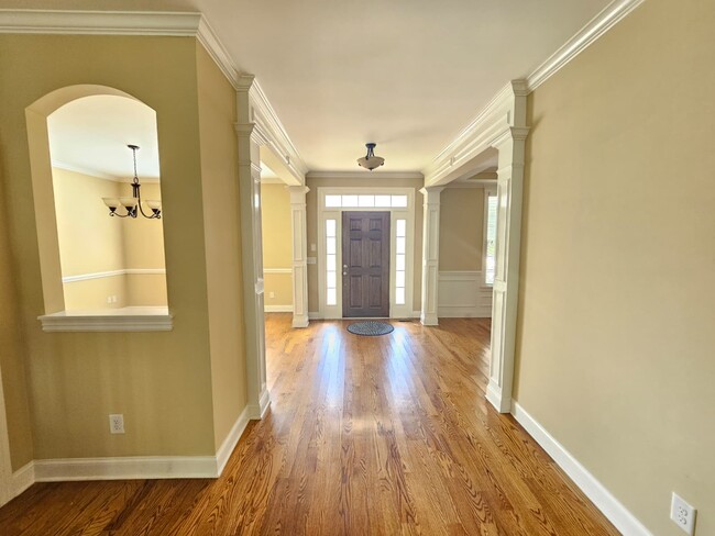 Photo - 1530 Bledsoe Ln