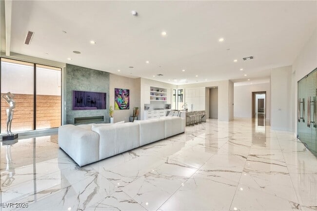 Photo - 702 Blackrock Rim Dr