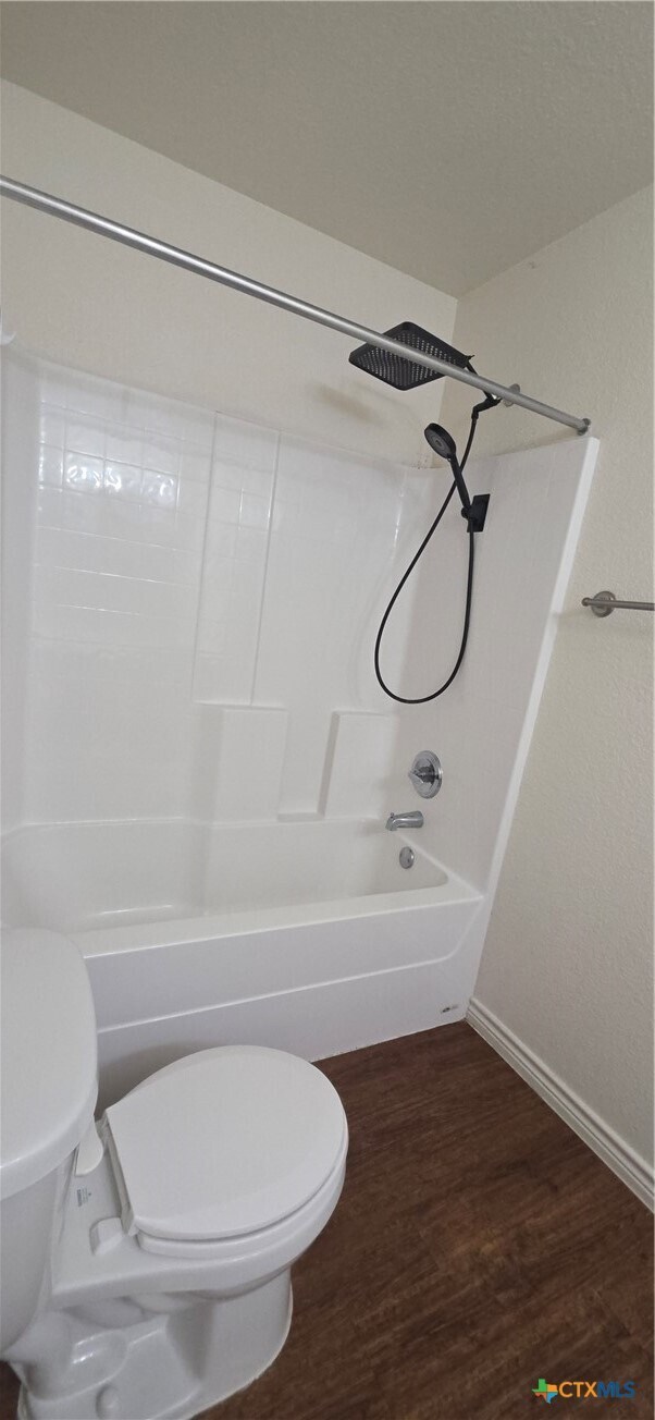 Building Photo - 5803 Lariat Ct