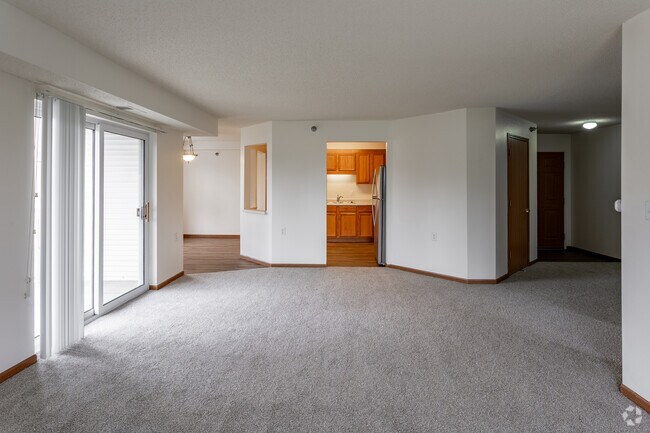 2BR, 2BA - 1,273SF - Living Room