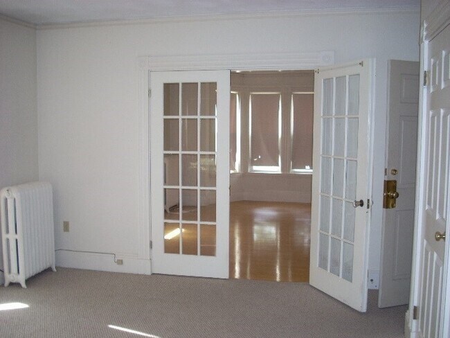 Photo - 18 Wilson St Unit 2