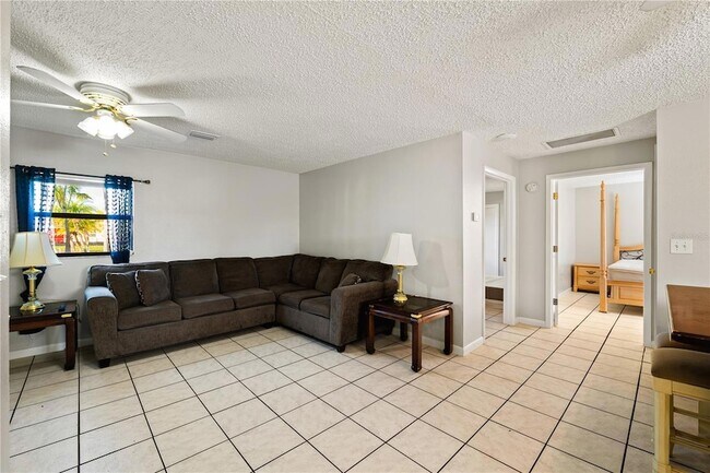 Photo - 15509 Casey Rd Unit A