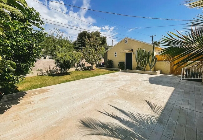 Photo - 4406 Angelo St