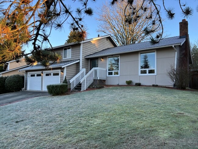 Photo - 17400 158th Ave SE