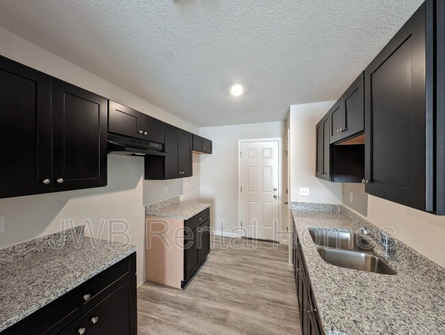 Photo - 6418 Paragon St