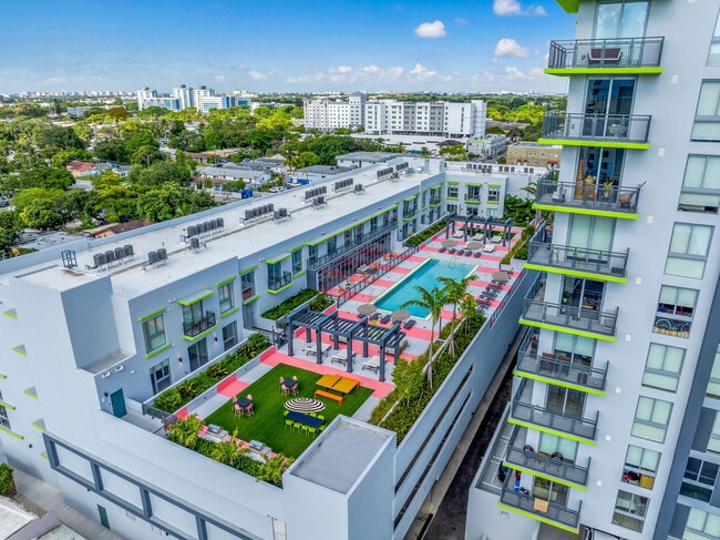 Building Photo - Fourteen Main Street Residences Rental