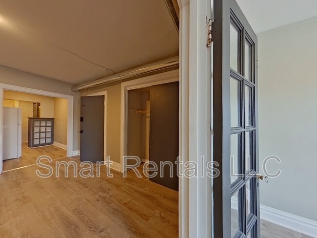 Photo - 5618 S Grand Blvd