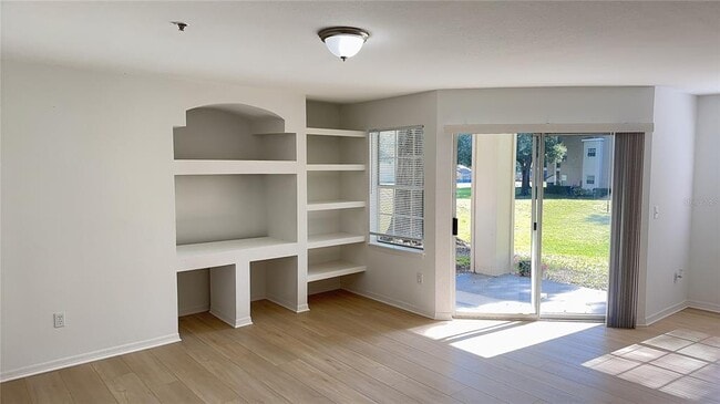 Photo - 7350 Westpointe Blvd Unit 213