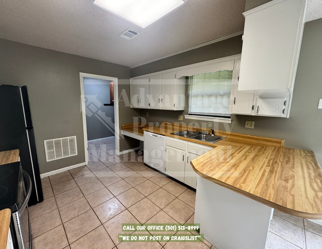 Photo - 9 Mdw Crk Dr