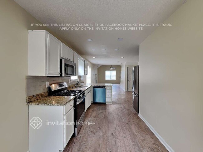 Photo - 1384 Camrose Ct