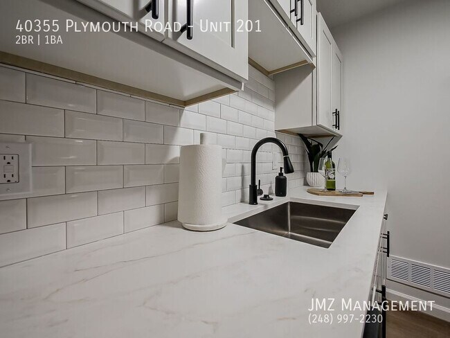40355 Plymouth Rd Unit 201