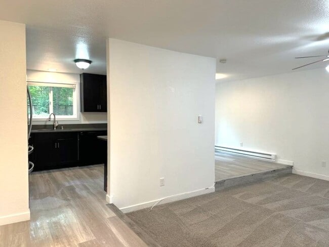Photo - Lake Holiday 3 bedroom 2 bathroom retreat!