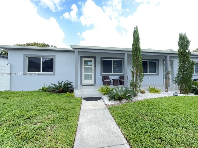 Building Photo - 1250 NW 57th St Unit 1250