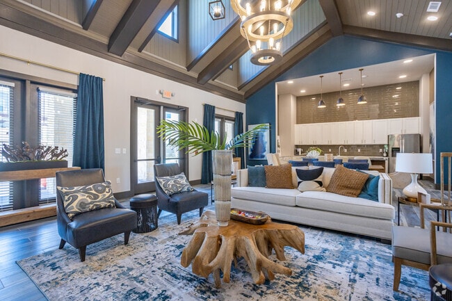 Interior Photo - Reserve at Lake Jackson