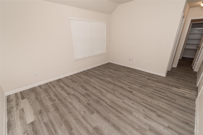 Photo - 21722 Martin Grove Ct