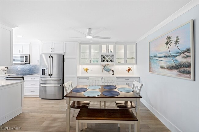Photo - 25750 Hickory Blvd Unidad 556