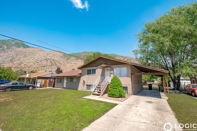 Photo - 39 S 860 E St