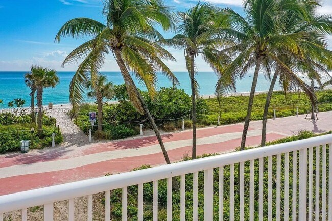 5401 Collins Ave Unit 729