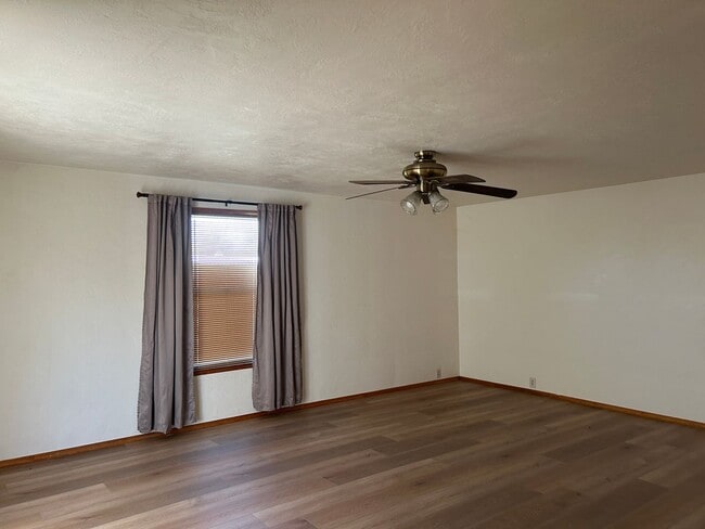 Photo - 2 bedroom, 1 bath home with lots of room inside and out.