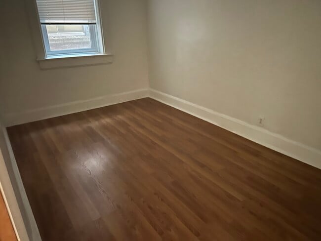 Photo - 2724 W Chicago Ave Unit 1R