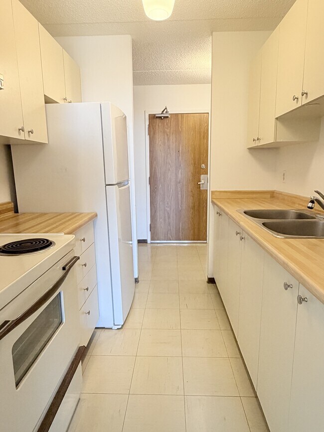 Photo - 1653 Ouellette Ave Unité 805