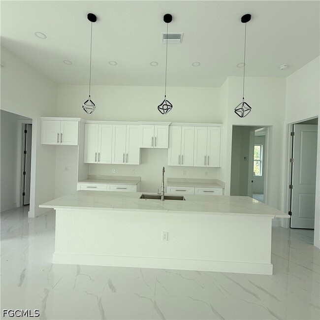 Photo - 208 Johns Ave