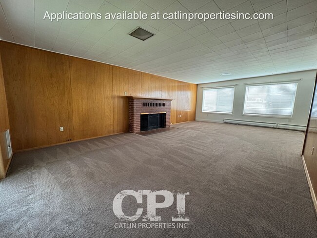 Photo - 532 Davidson Avenue