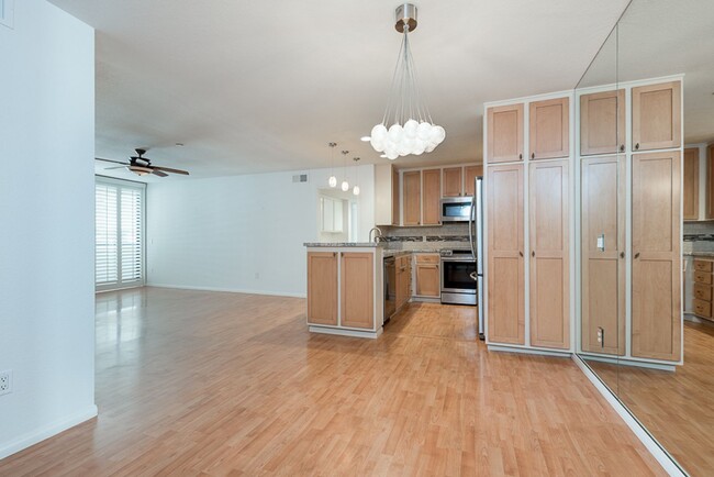 Marina District 2 Bedroom at Marina Park! ... - Marina District 2 Bedroom at Marina Park! ... Condo Unit #313