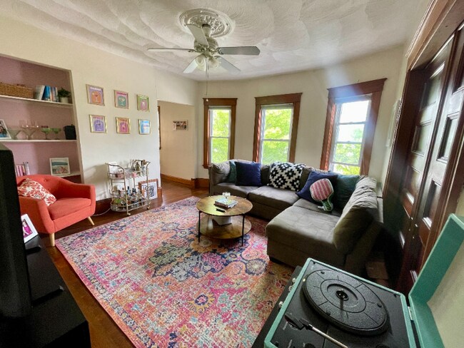 Photo - 1238 Broadway Apartment