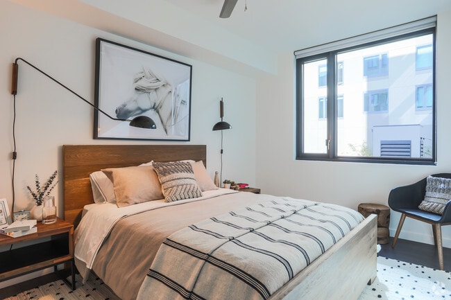 1BR,1BA-Bay