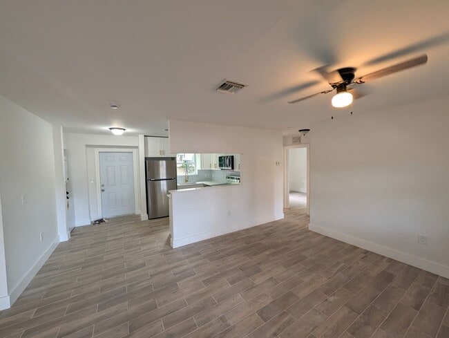 Photo - Bright & Updated Rental Near Downtown Fort Lauderdale
