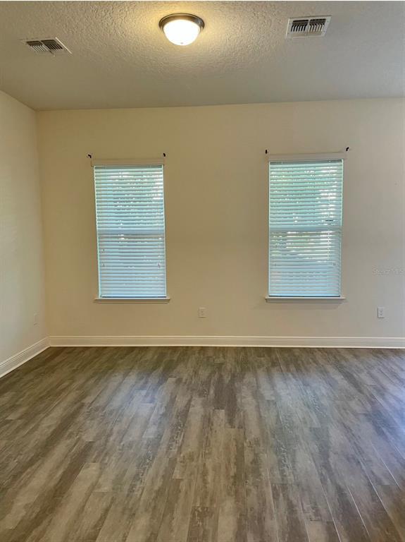 Photo - 9469 Meadow Hunt Way