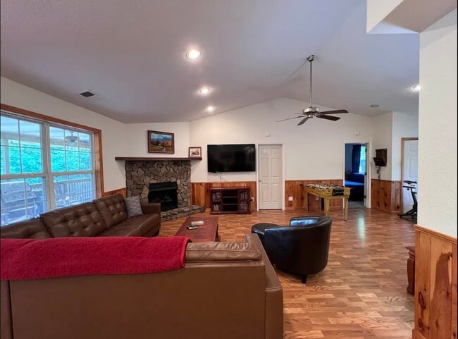 289 Cline Branch Rd