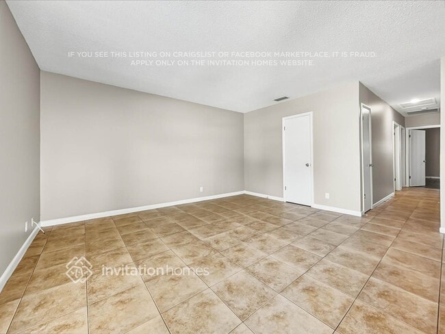 Photo - 512 E Hilda Dr