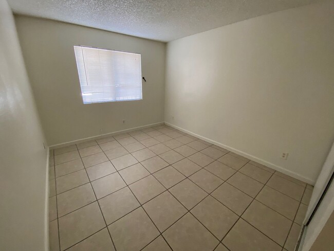 Photo - 2 bed downstairs unit