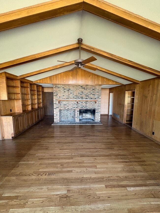 Photo - 189 Pinmar Ln