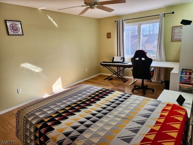 Photo - 48 Edgefield Dr