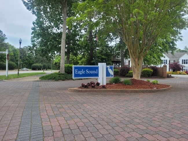 Photo - Condo in Kiln Creek