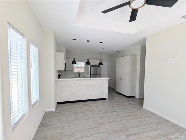 Photo - 14 S McColl Rd Unidad 2