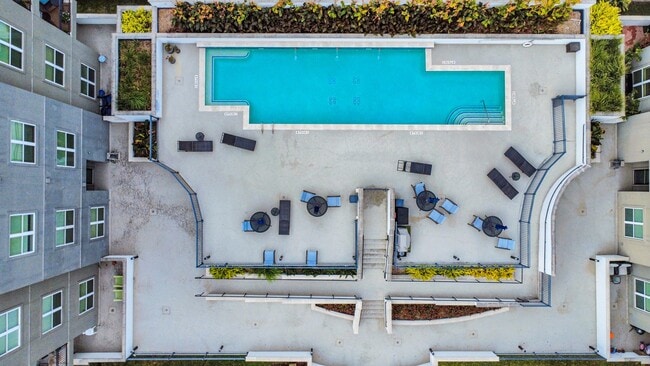 Photo - 1010 Rosine St Unit 25