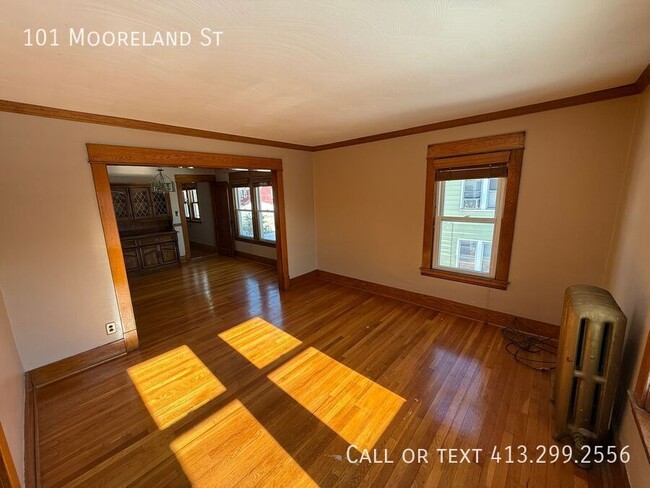 Photo - 101 Mooreland St