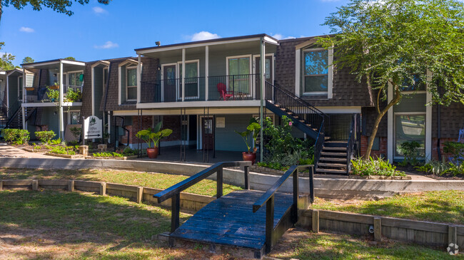 Building Photo - Reserve at Forest Ridge Rental