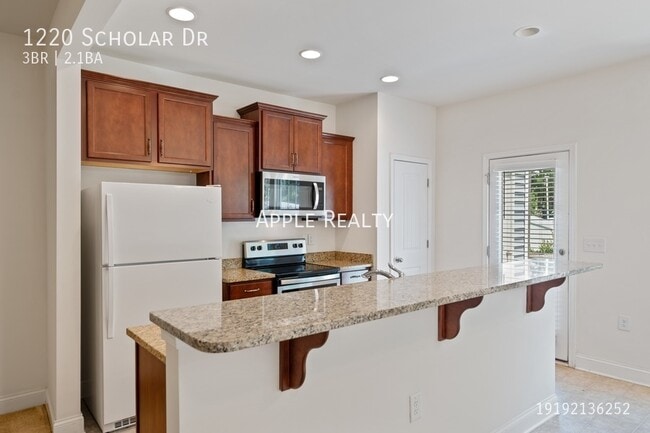 Photo - 1220 Scholar Dr