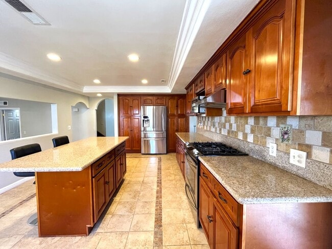 Photo - 4 bed, 3 bath located in Anaheim!